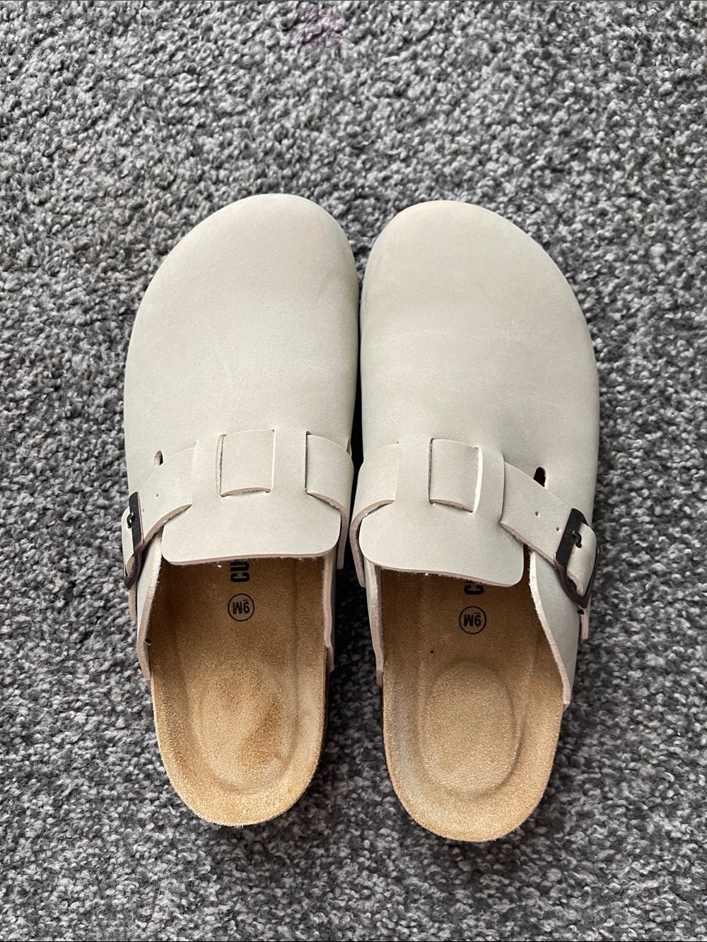 Women’s Casual Slip-On Clog in Light Beige - Comfortable Everyday Shoe.